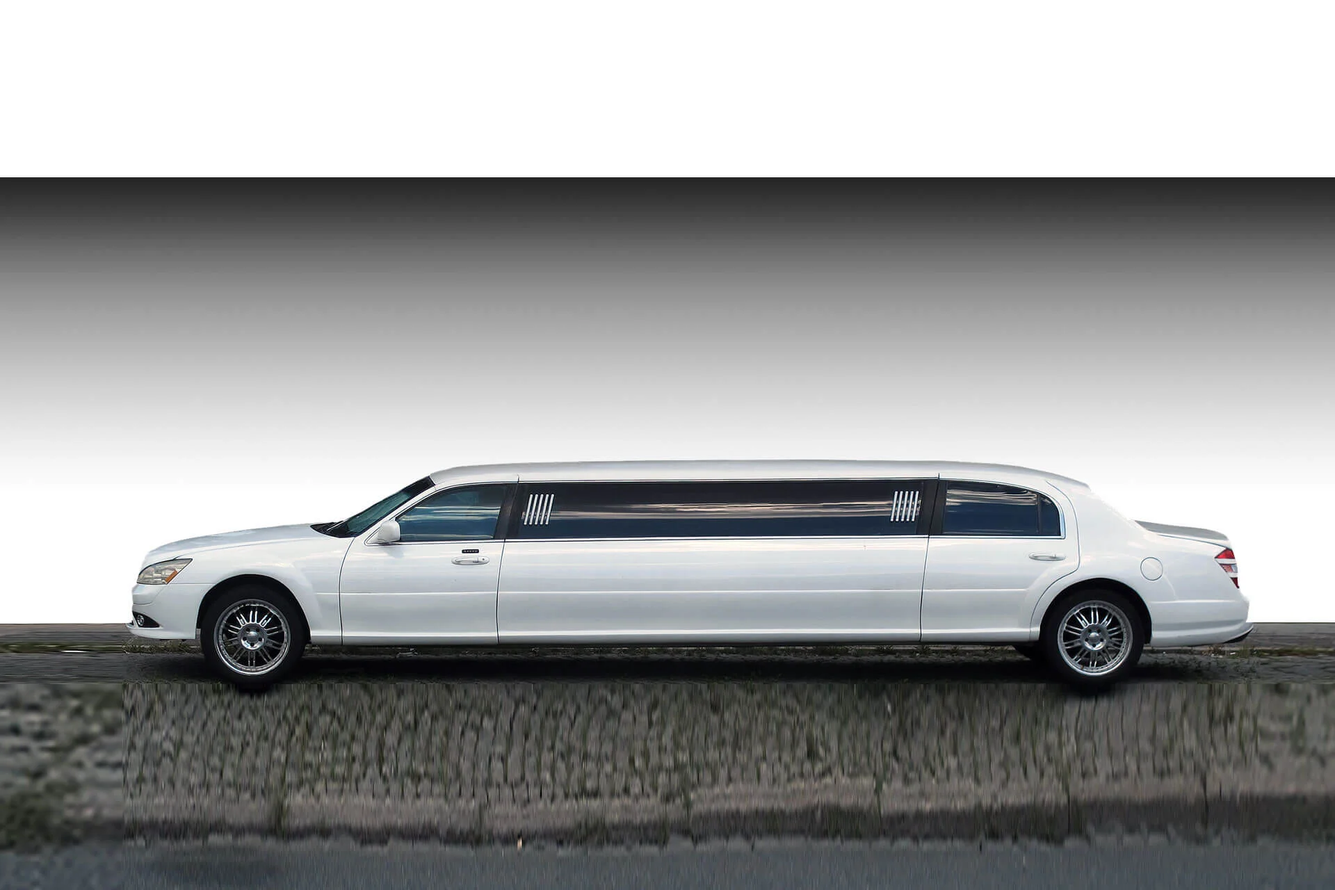 dubai bus rental rates